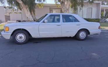 Mercedes-benz-380-se-1985-white-1