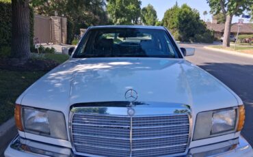 Mercedes-benz-380-se-1985-white-11