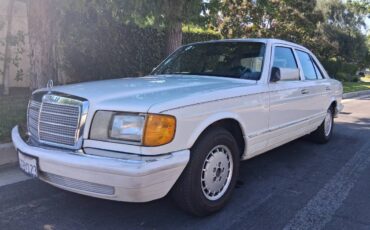 Mercedes-benz-380-se-1985-white-15