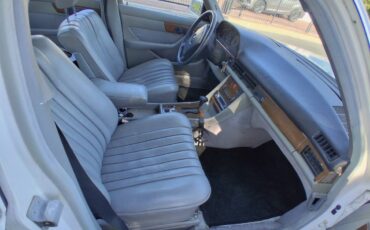 Mercedes-benz-380-se-1985-white-3
