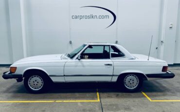 Mercedes-benz-380-series-1981-white