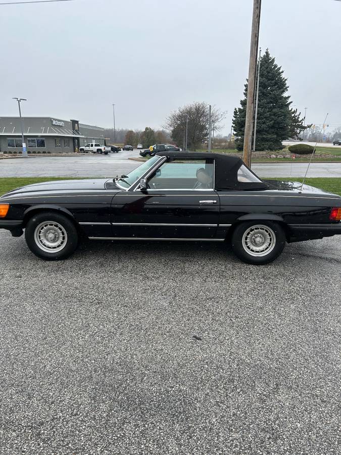 Mercedes-benz-380-sl-1981-black-1