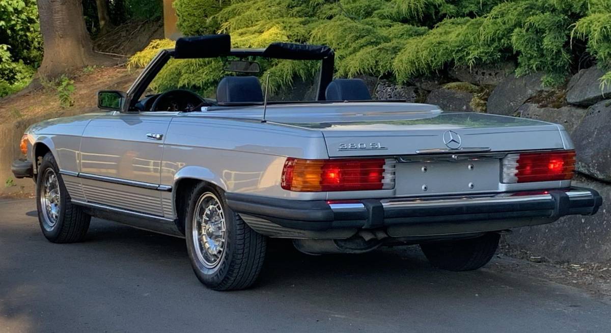 Mercedes-benz-380-sl-1984-silver-4