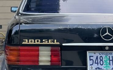 Mercedes-benz-380sel-w126-1982-black-3