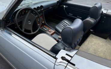 Mercedes-benz-380sl-1981-silver-3