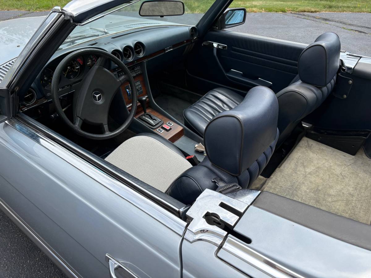 Mercedes-benz-380sl-1981-silver-3