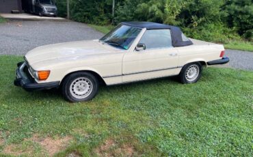 Mercedes-benz-380sl-1981-yellow