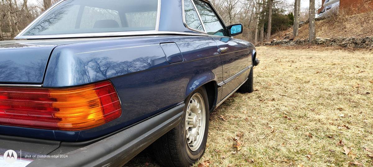 Mercedes-benz-380sl-1982-blue