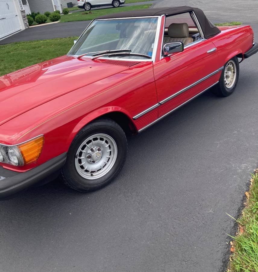 Mercedes-benz-380sl-1982-red-3