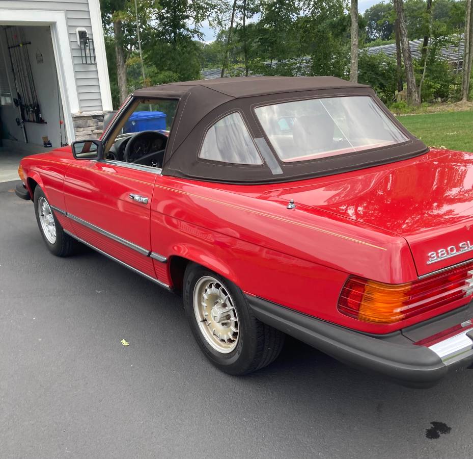 Mercedes-benz-380sl-1982-red