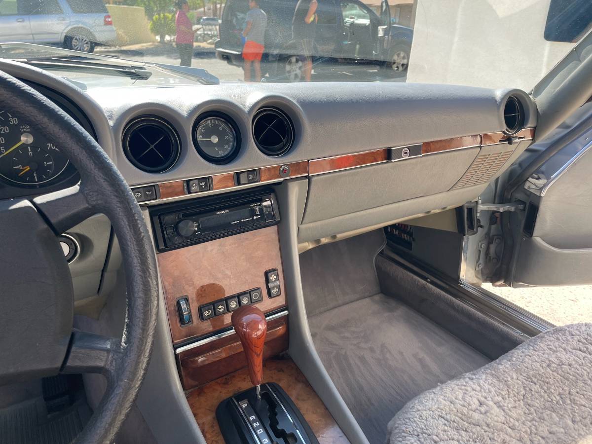 Mercedes-benz-380sl-1984-blue-2