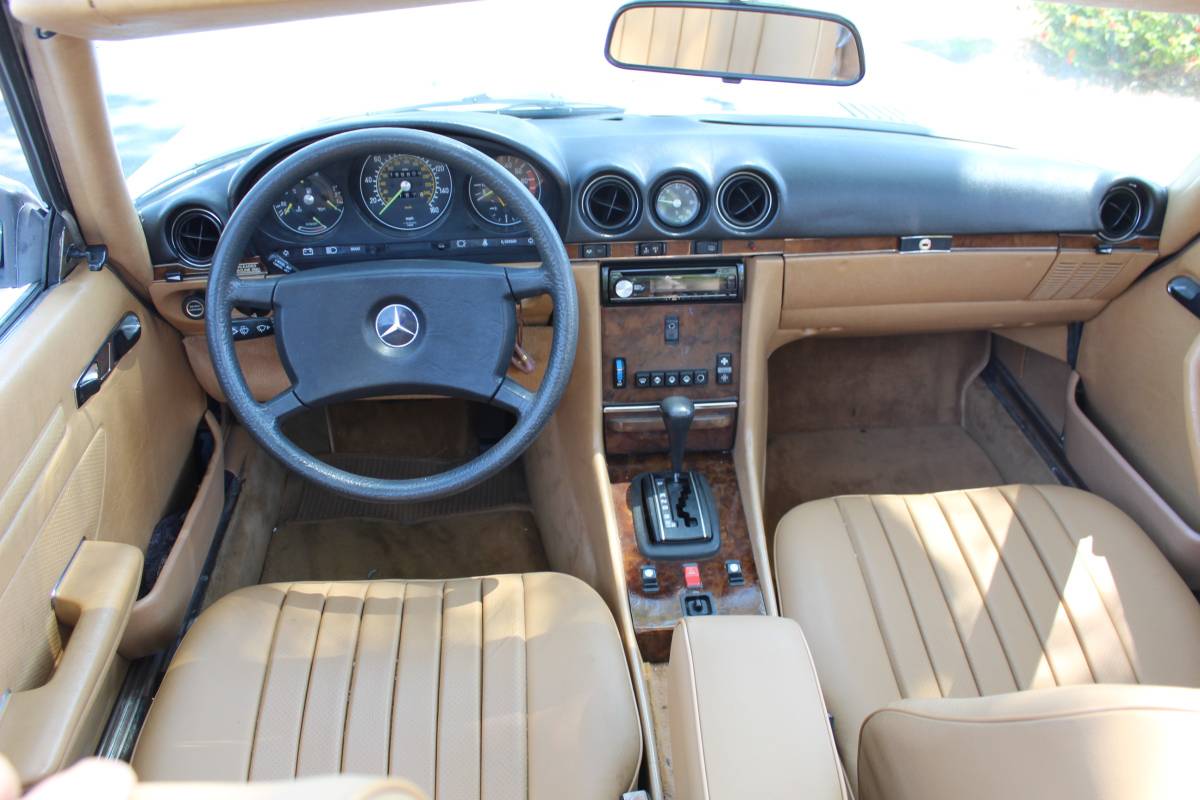 Mercedes-benz-380sl-1984-white-10