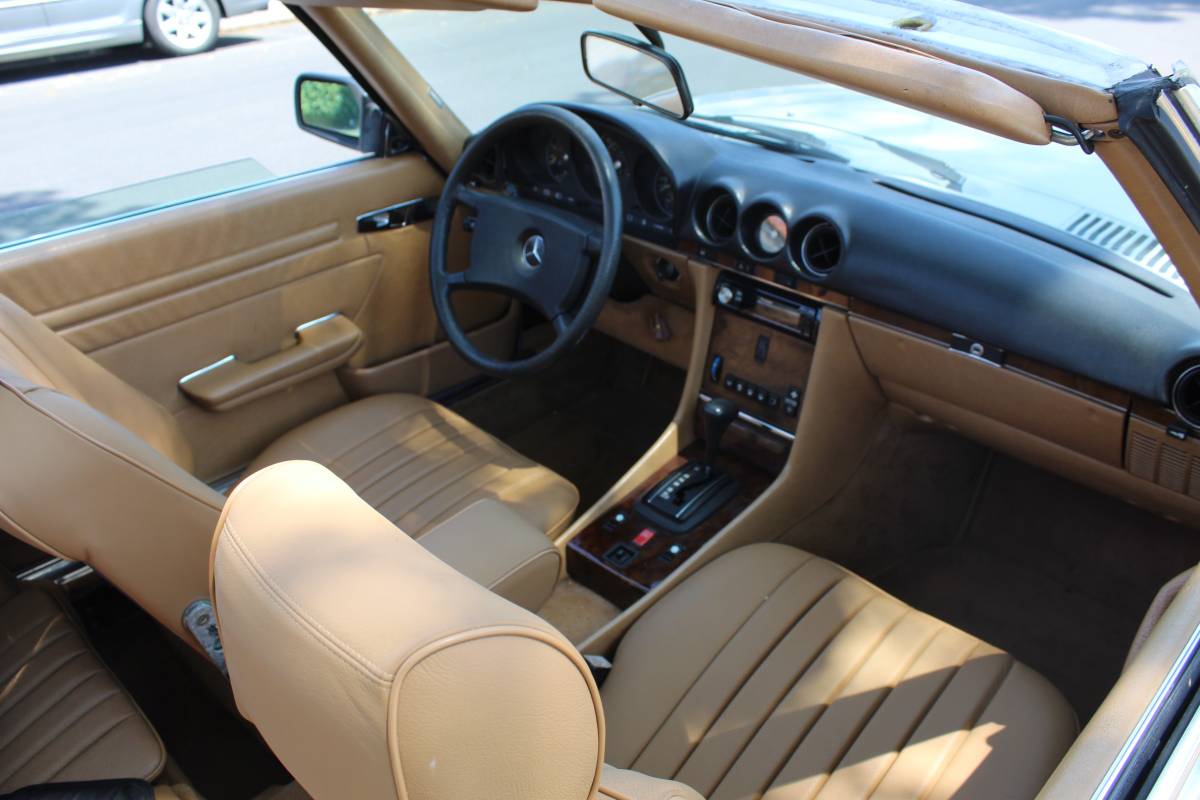 Mercedes-benz-380sl-1984-white-13