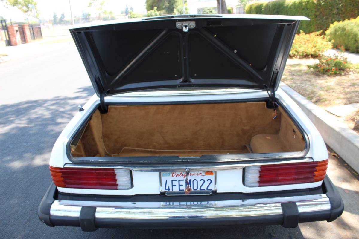 Mercedes-benz-380sl-1984-white-2