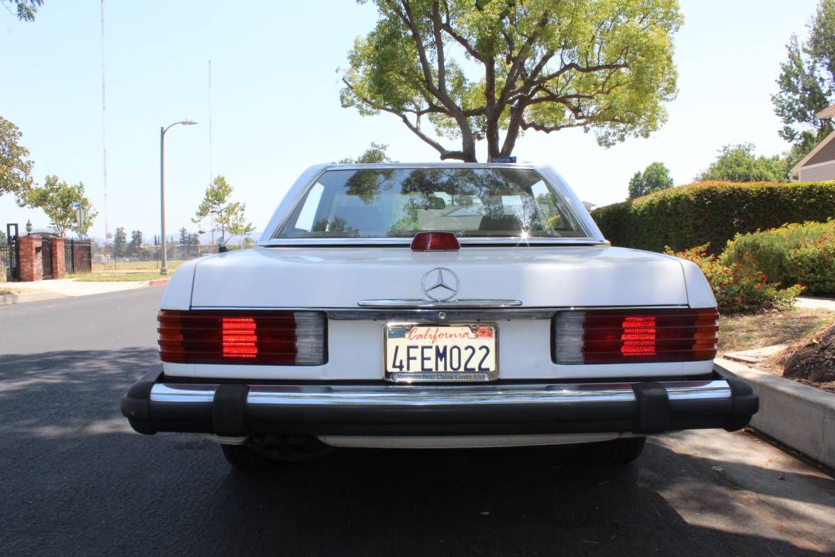 Mercedes-benz-380sl-1984-white-5