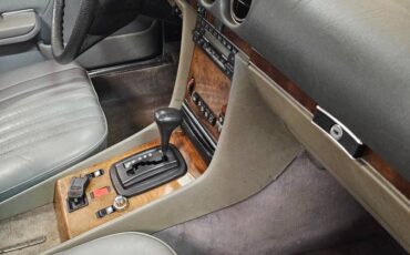 Mercedes-benz-380sl-1985-red-3