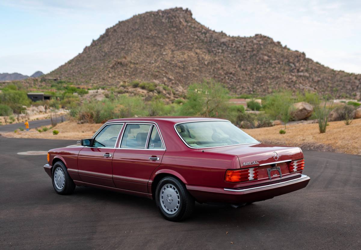 Mercedes-benz-420-sel-1990-red-21