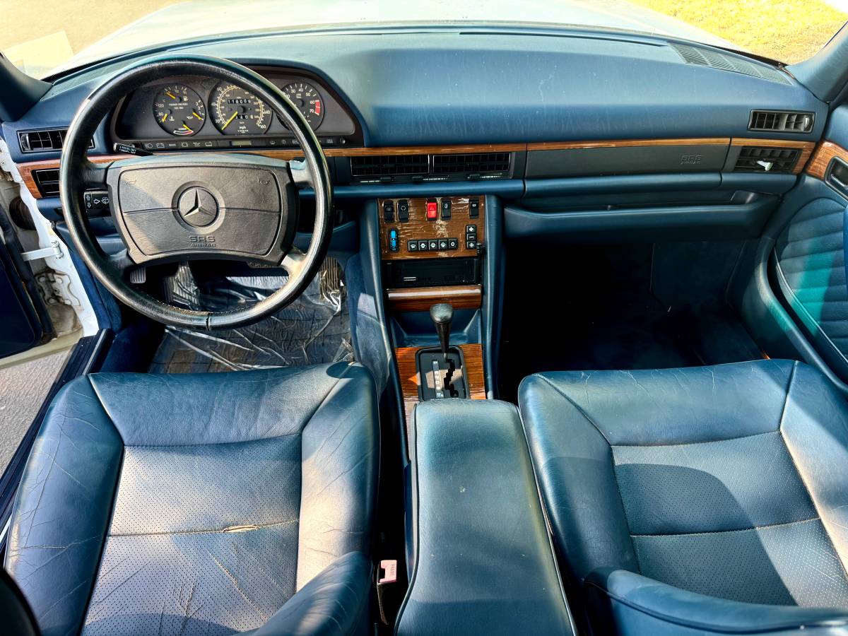Mercedes-benz-420-sel-1991-white-13