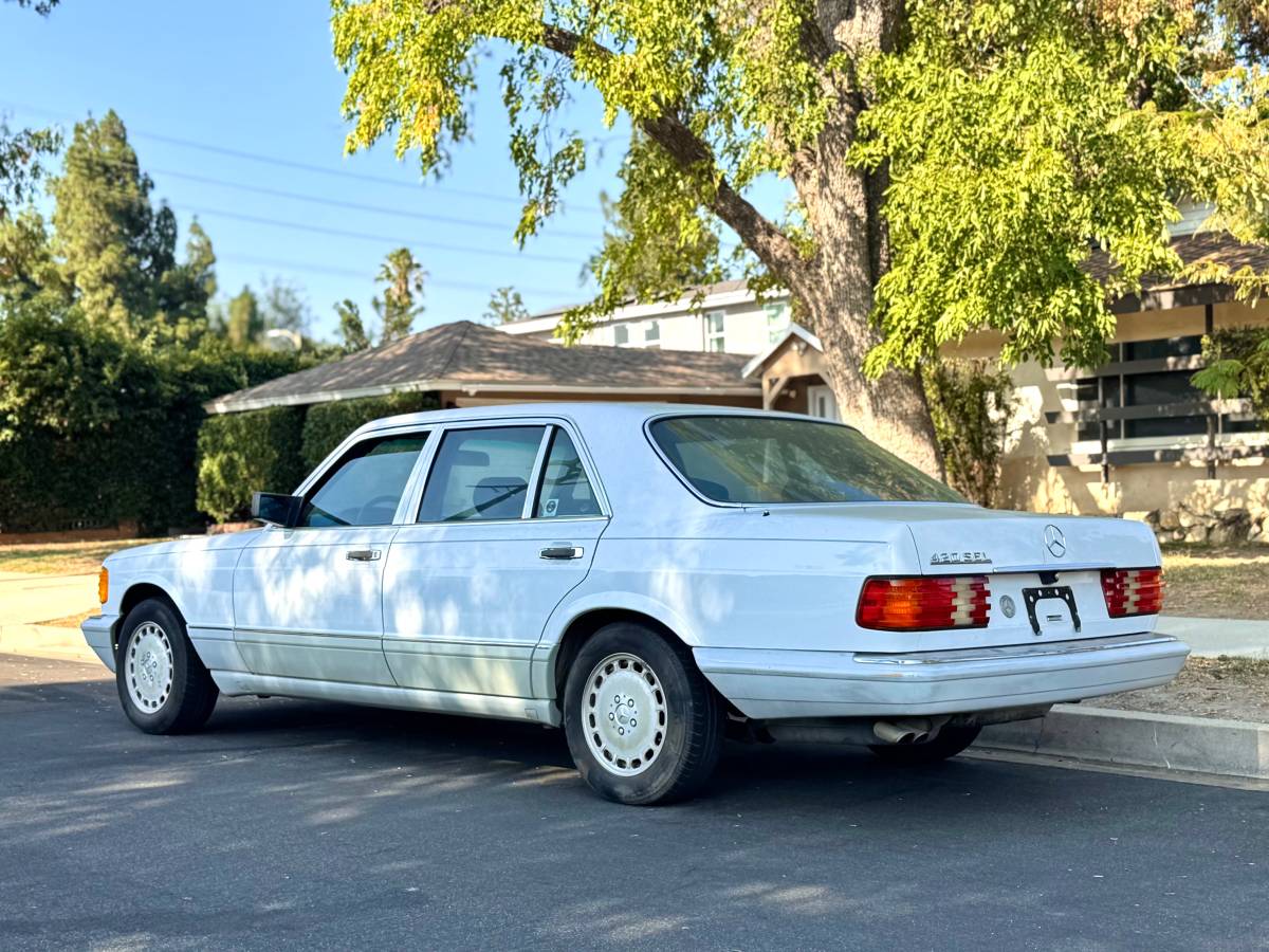 Mercedes-benz-420-sel-1991-white-2