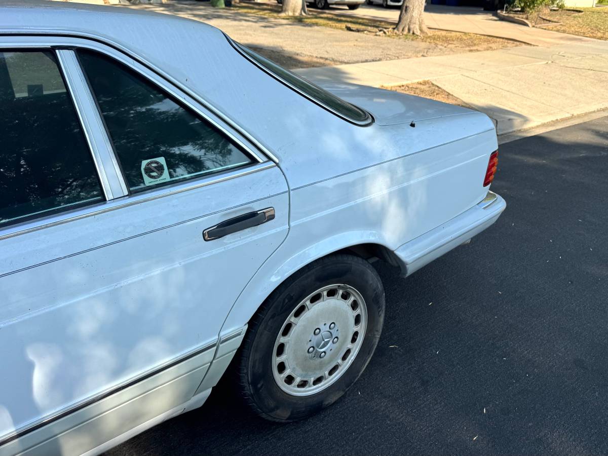 Mercedes-benz-420-sel-1991-white-9