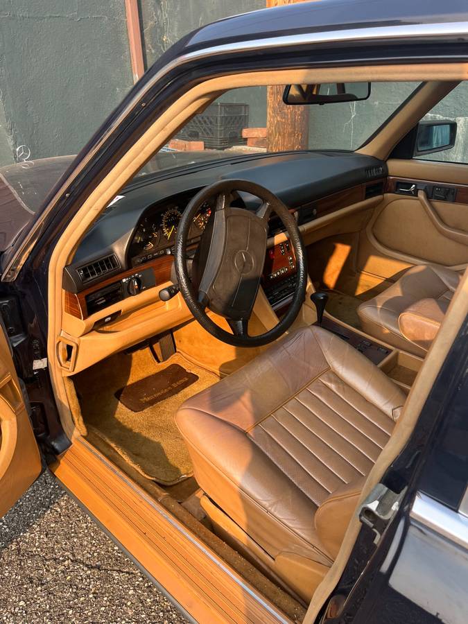 Mercedes-benz-420sel-1986-blue-13