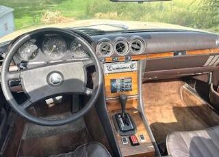 Mercedes-benz-450-slc-1980-yellow-3