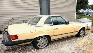 Mercedes-benz-450-slc-1980-yellow-5