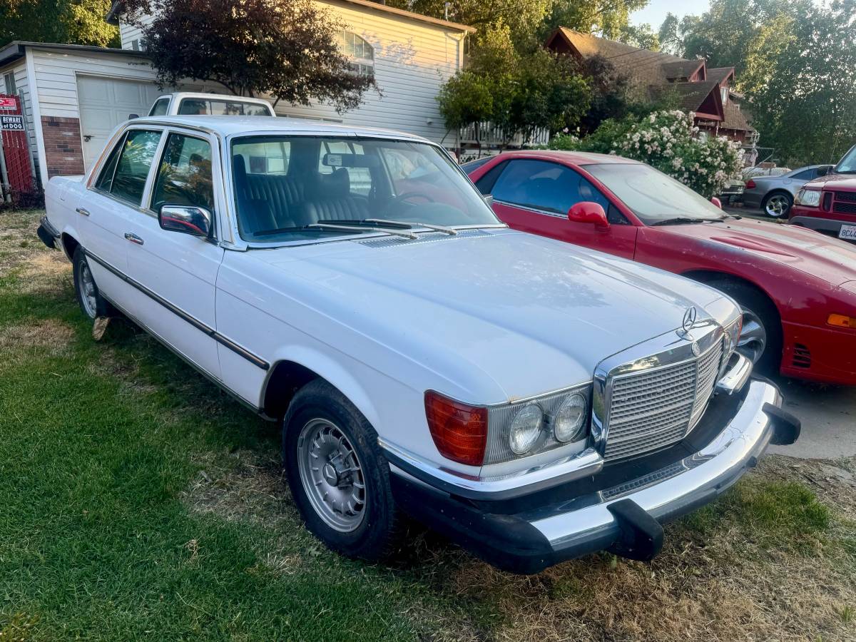 Mercedes-benz-450se-1976-white-17