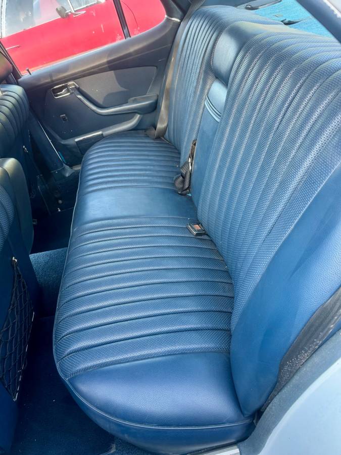 Mercedes-benz-450se-1976-white-31