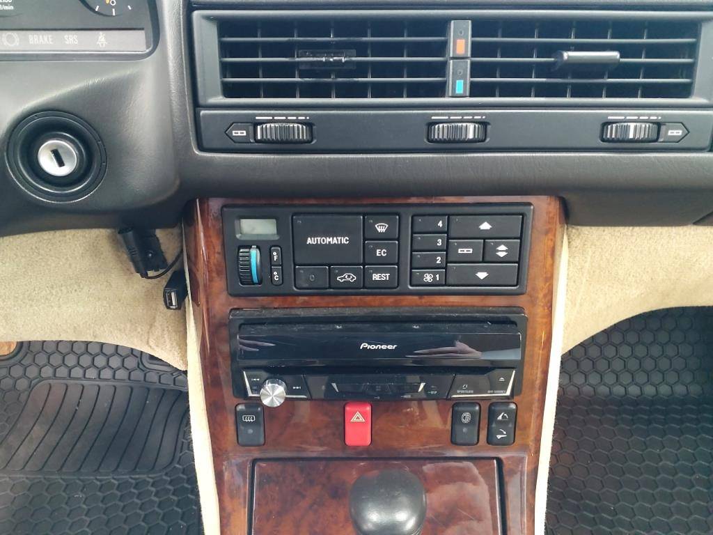 Mercedes-benz-500-class-1992-red-8