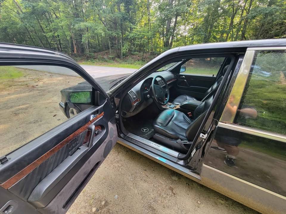 Mercedes-benz-500-sel-1993-black-10