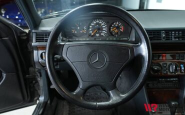 Mercedes-benz-500e-1992-black-17