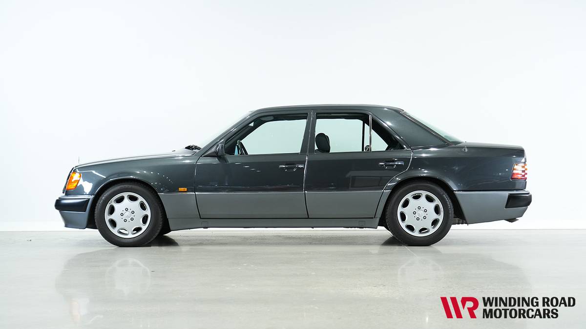 Mercedes-benz-500e-1992-black