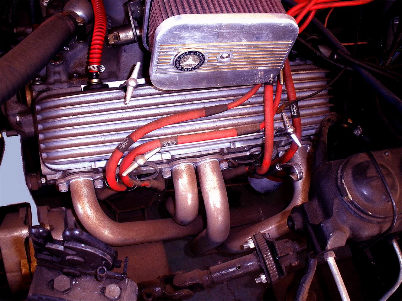 Mercedes-benz-540k-1971-Sillver-amp-Burgandy-Claret-burgandy-16