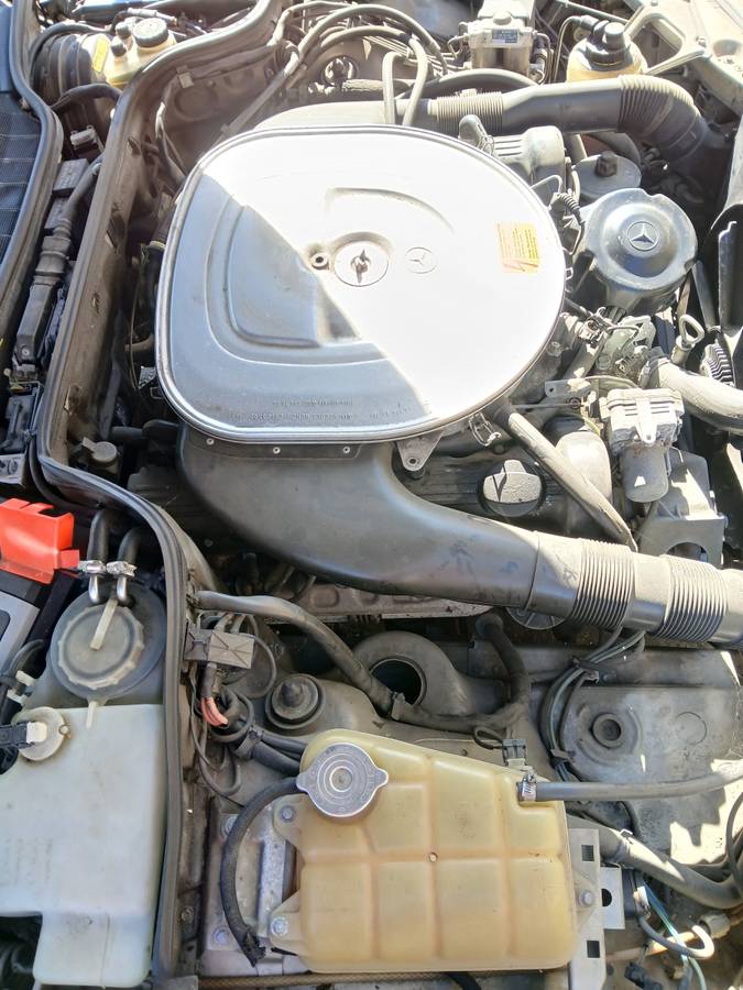 Mercedes-benz-560-560sel-1989-silver-17