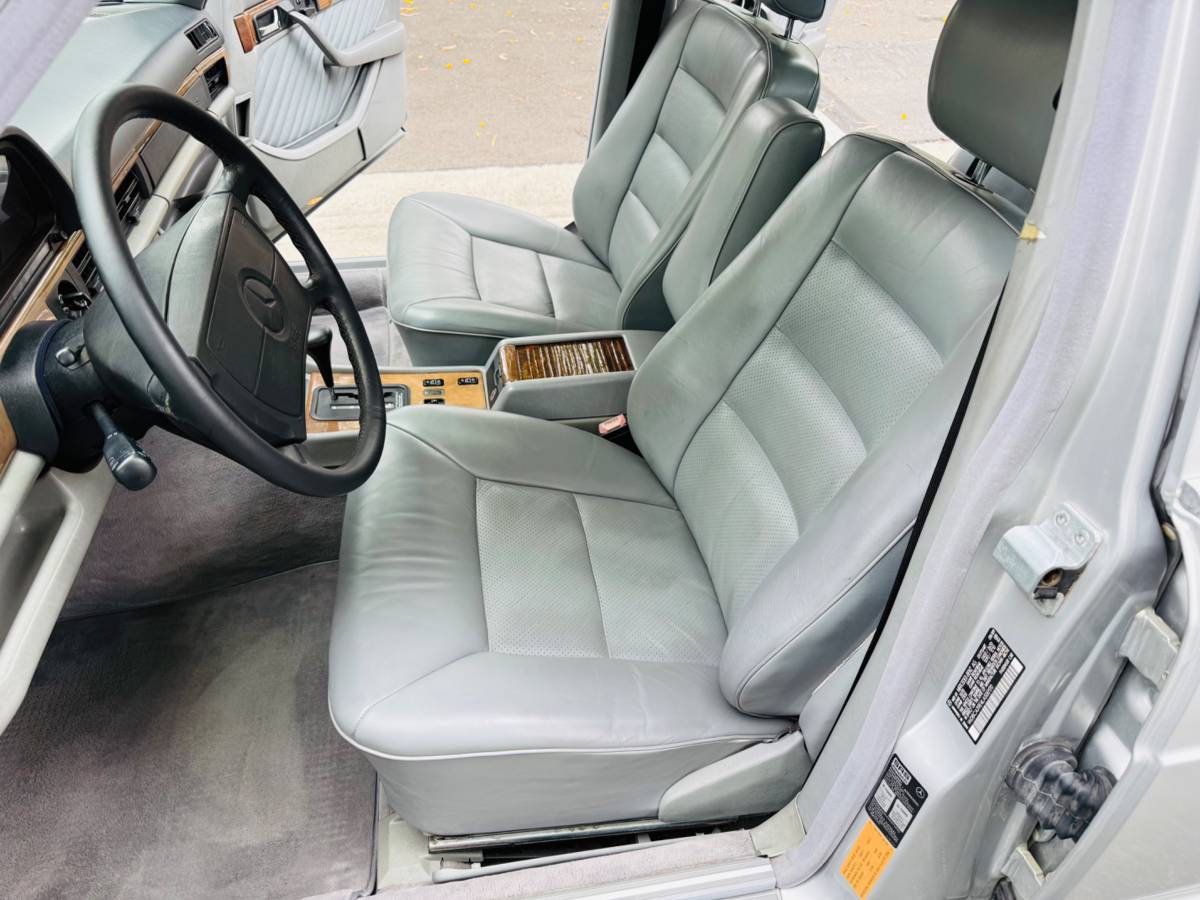 Mercedes-benz-560-560sel-1990-silver-10