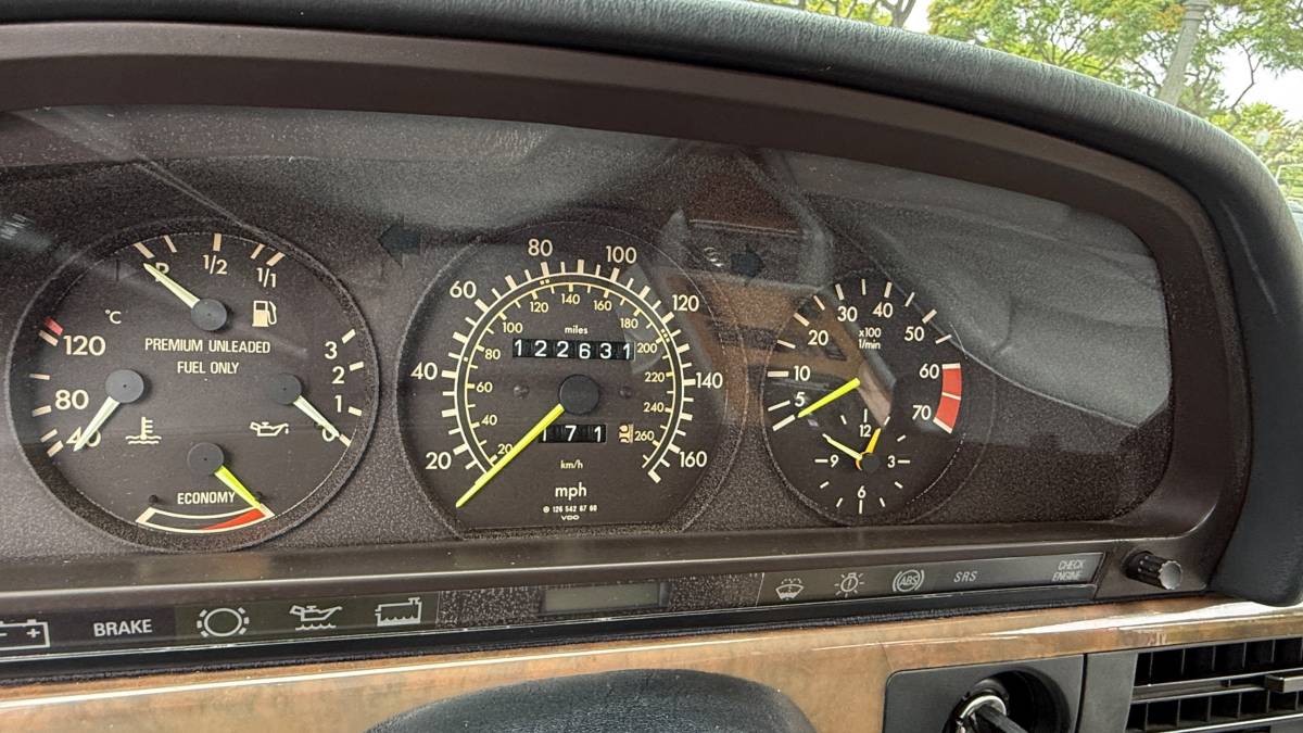 Mercedes-benz-560-560sel-1990-silver-12