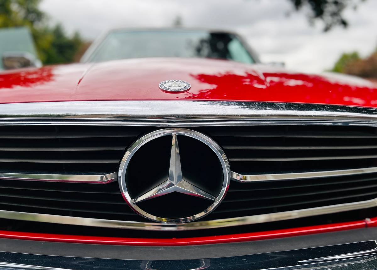 Mercedes-benz-560-560sl-1986-red-16