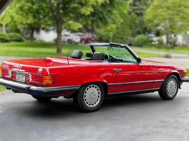 Mercedes-benz-560-560sl-1986-red-23
