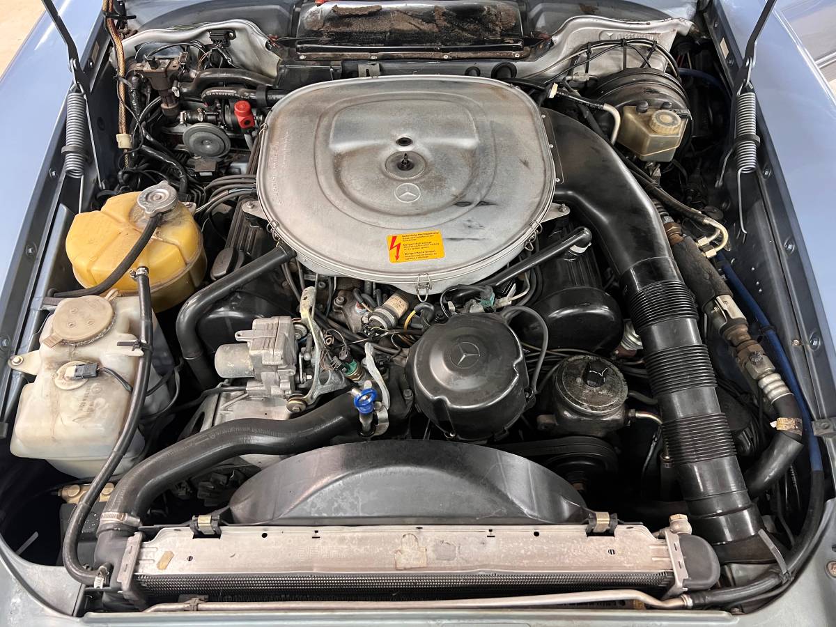 Mercedes-benz-560-560sl-1987-12