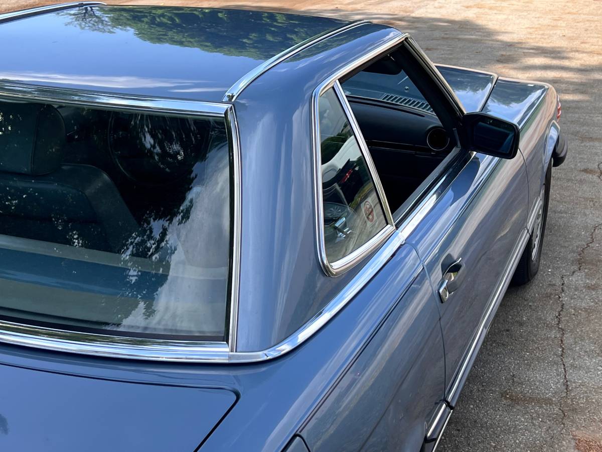 Mercedes-benz-560-560sl-1987-14