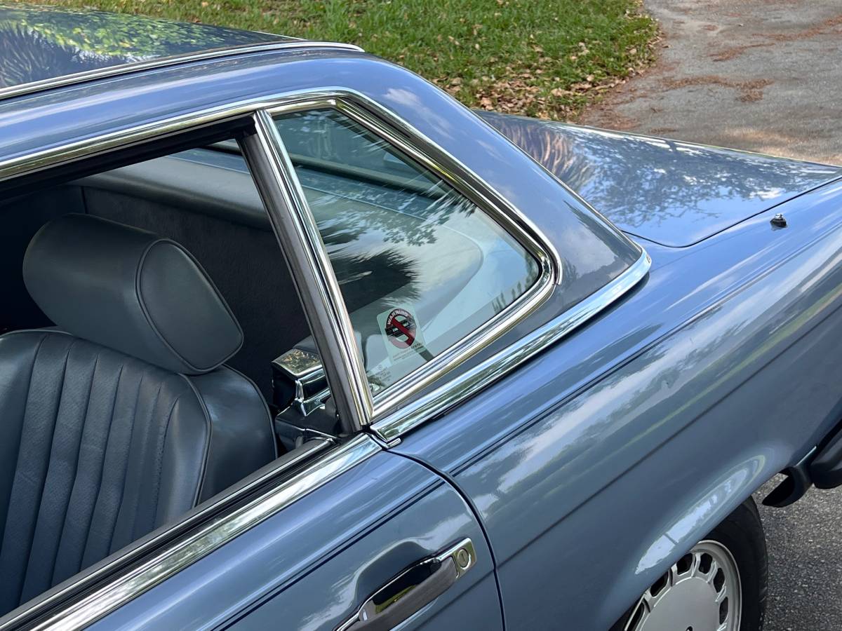 Mercedes-benz-560-560sl-1987