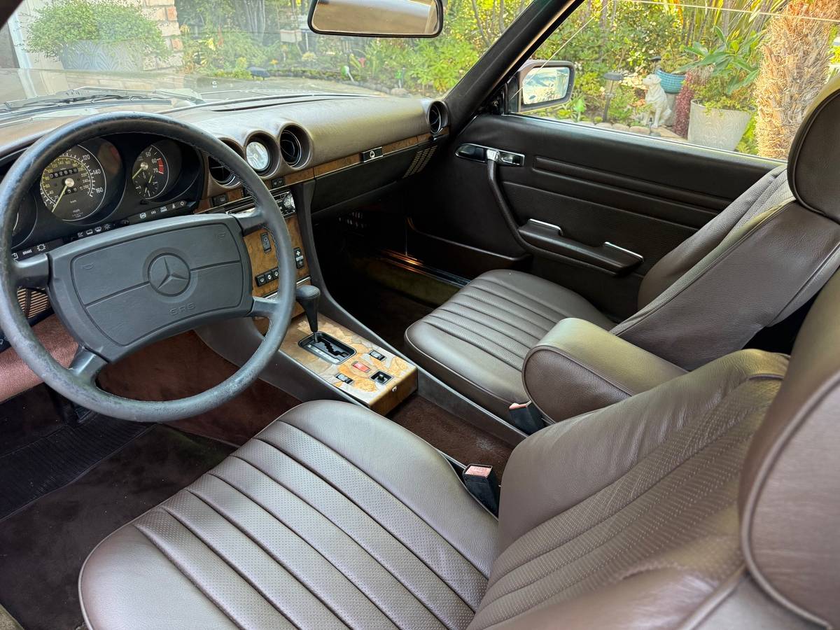 Mercedes-benz-560-560sl-1988-brown-10