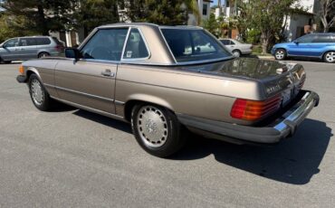 Mercedes-benz-560-560sl-1988-brown-3