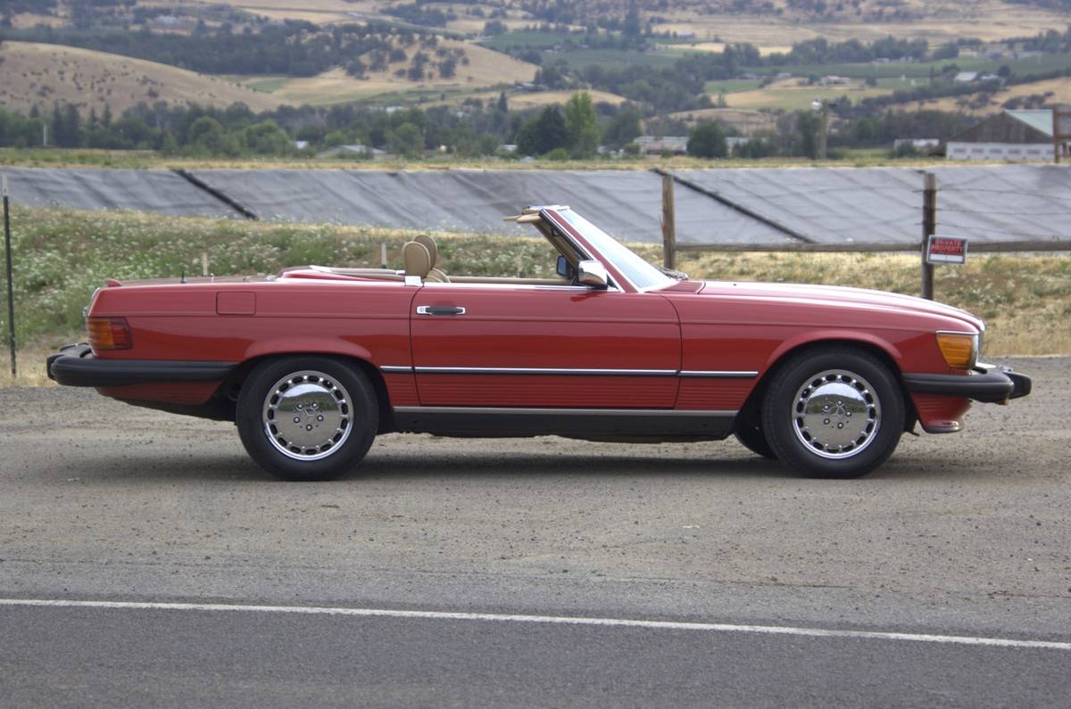 Mercedes-benz-560-560sl-1988-red-1