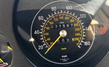 Mercedes-benz-560-560sl-1989-custom-9