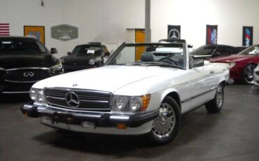 Mercedes-benz-560-class-1988-white-1