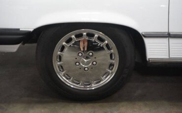 Mercedes-benz-560-class-1988-white-9