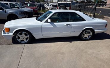 Mercedes-benz-560-sec-1986-white-10