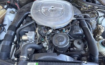Mercedes-benz-560-sec-1986-white-19